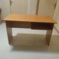 میز و صندلی کامپیوتر و مطالعهه