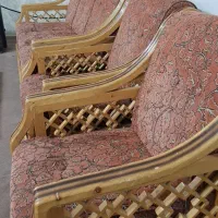 مبل 7 نفره و میز جلو مبلی و میز عسلی