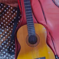 گیتار یاماها c40|گیتار، بیس، امپلیفایر|اهر, |دیوار