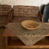 بهترین مبل با چوب گردو با میز
