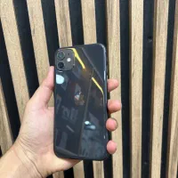 آیفون ۱۱ نرمال لاکاغذی