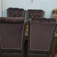 میز نهار خوری 4 نفره .ویک بوفه وساعت