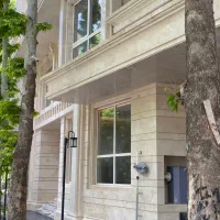 ۱۸۵ متر سه خواب مستر سند حاضر فرعی اعیانی زنبق