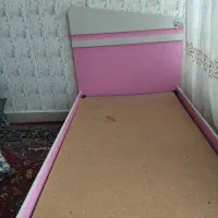 تخت نوجوان با کمد ومیزتحریر|تخت و صندلی بچه|کاشمر, |دیوار