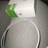 یک عدد ایرپاد|لوازم جانبی موبایل و تبلت|قم, مهدیه|دیوار