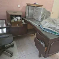 دو عدد میز اداری