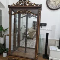 بوفه چوبی تاجدار