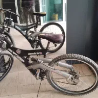 چرخه ۲۸در حد نوع دنده‌ای وکمک دار حرفی ترمز دیسکی