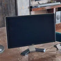 مانیتور Dell P22 اینچ Display/VGA/DVI فول اچ دی|قطعات و لوازم جانبی رایانه|اصفهان, باغ زیار|دیوار