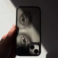طراحی چهره/چشم روی کاور گوشی و قاب عکس