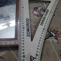 آینه منبت|آینه|مشهد, هفت تیر (نه دره)|دیوار