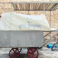 گاری دستی چهار چرخ