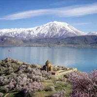 تور گروهی وان بمناسبت هالووین