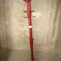رخت اویز سالم دوتیکه ایستاده