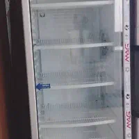 یخچال درحدنو