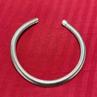 گردنبند بنگل استیل طرح شنل