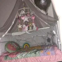 تخت نوزاد(گهواره شو)|تخت و صندلی بچه|اهواز, کمپلو جنوبی|دیوار