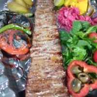 استخدام آشپز و کمک آشپز ماهر آقا و خانم