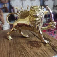 مجسمه شیر برنجی|کلکسیون اشیاء عتیقه|سهند, |دیوار