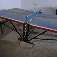 میز پینگ پونگ