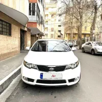 سراتو سایپایی بی رنگ