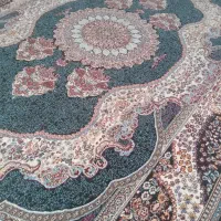 قالی تمیزوسالم بدون سوختگی دوتا هست