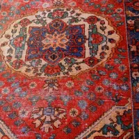 فرش دست بافت قدیمی|فرش|شیراز, کوشک میدان|دیوار