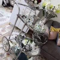 سرویس پذیرایی ۱۲ نفره دودی نقره‌ای همراه با میزبار