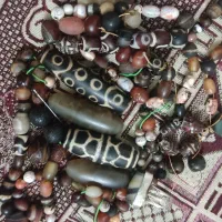 تعدادی مهره کهنه وجدید