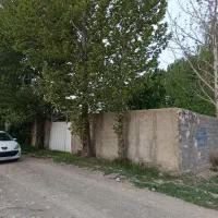 باغچه-700-متری-چهاردیواری-با-درخت-میوه