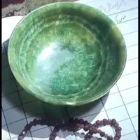 سنگ الماس اسیاب در کاسه یشم|کلکسیون اشیاء عتیقه|همدان, |دیوار