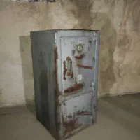 گاو صندوق ۲ طبقه