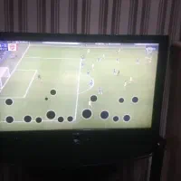 تلویزیون ومیز تلویزیون