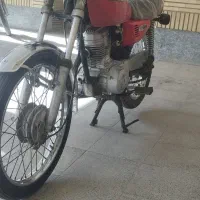 هوندا ۱۲۵ مزایده