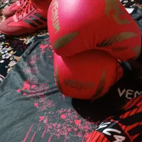 لباس بوکس وکفش ورزشی|تجهیزات ورزشی|فردیس, شهرک شهید حسینی|دیوار