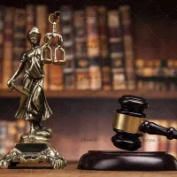 وکیل پایه یک دادگستری