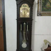 میز بار و ساعت ایستاده