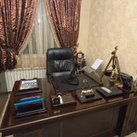 میز و صندلی اداری مدیریتی