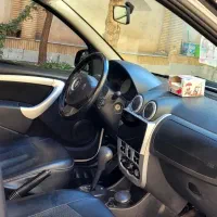 ساندرو استپ وی اتومات کم کار|خودرو سواری و وانت|مشهد, اقبال|دیوار