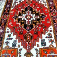 یک عدد فرش دستباف 6متری اطراف هریس