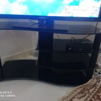 میز تلویزیون شیشه ای