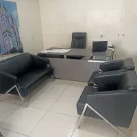 میز و صندلی و مبلمان اداری