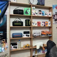 ویترین مغازه|فروشگاه و مغازه|بندر انزلی, تختی|دیوار