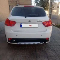 کوییک ار سفید مشکی|خودرو سواری و وانت|یزد, |دیوار