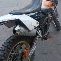 تریل فلات طرح ktm کی تی ام ۲۵۰ فور ی