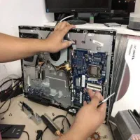 خدمات تخصصی لپتاپ و کامیبوتر