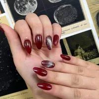 کاشت ناخن قیمت مناسب|خدمات آرایشگری و زیبایی|تربت‌حیدریه, ۴۵ متری|دیوار