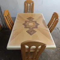 میزغذاخوری