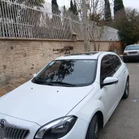 برلیانس اچ ۳۲۰