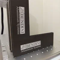 حکاکی لیزری دقیق محصولات شما با قیمت کف|خدمات پیشه و مهارت|تهران, فلسطین (میدان انقلاب)|دیوار